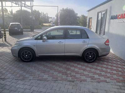 Nissan Tiida — 8