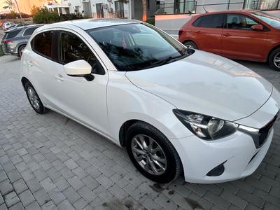 Mazda Demio — 4