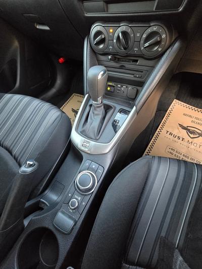 Mazda 2 — 8