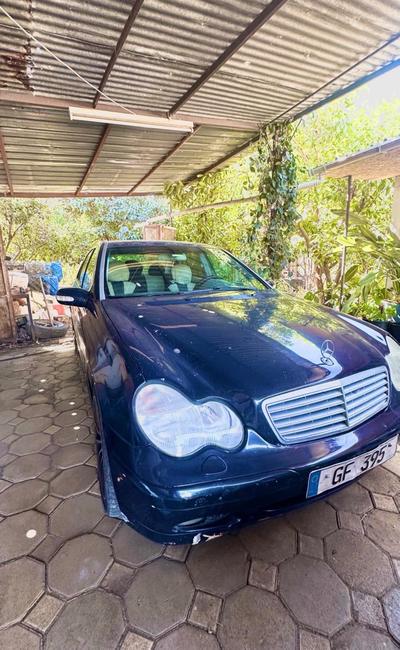Mercedes-Benz C 200 — 3