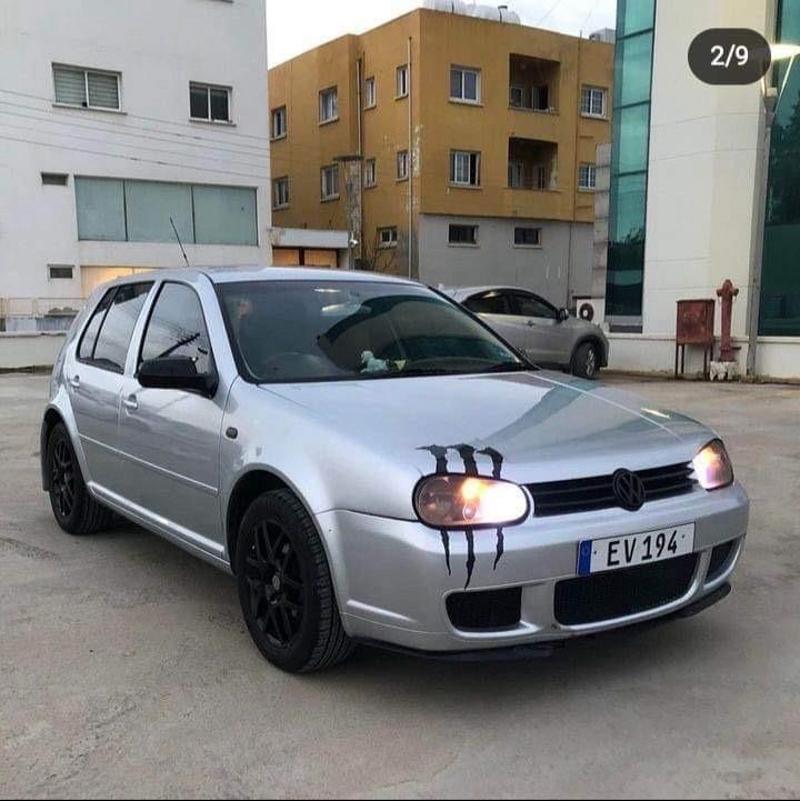 Volkswagen Golf — 1/5