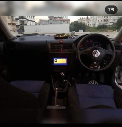 Volkswagen Golf — 5