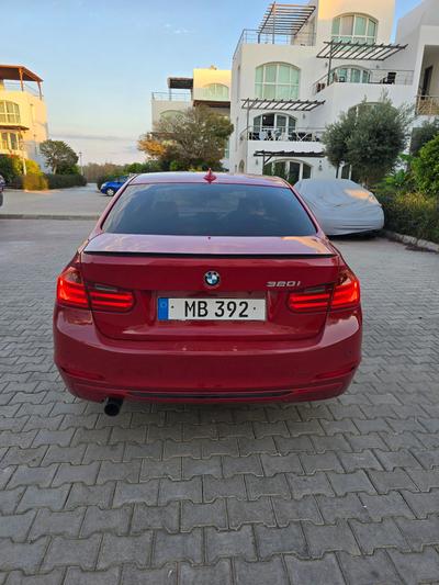 BMW 320i — 3
