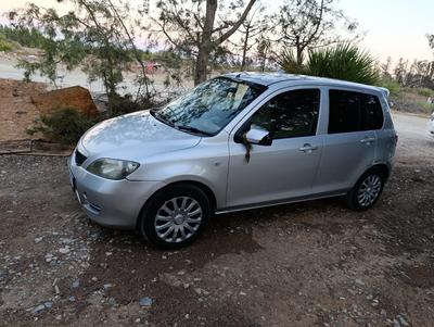 Mazda Demio — 1