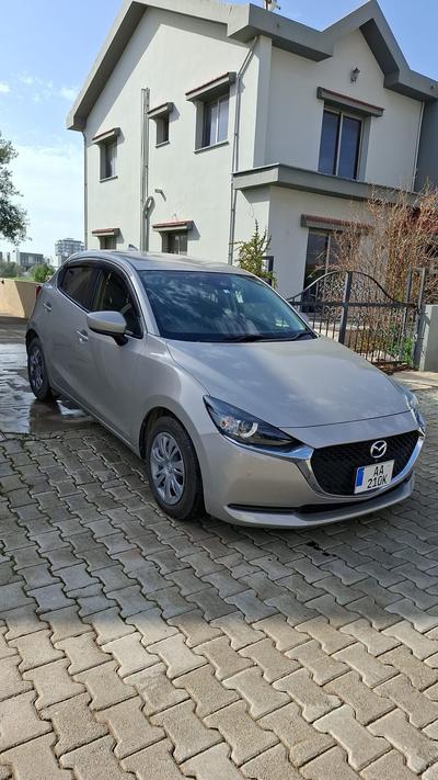 Mazda 2 — 3
