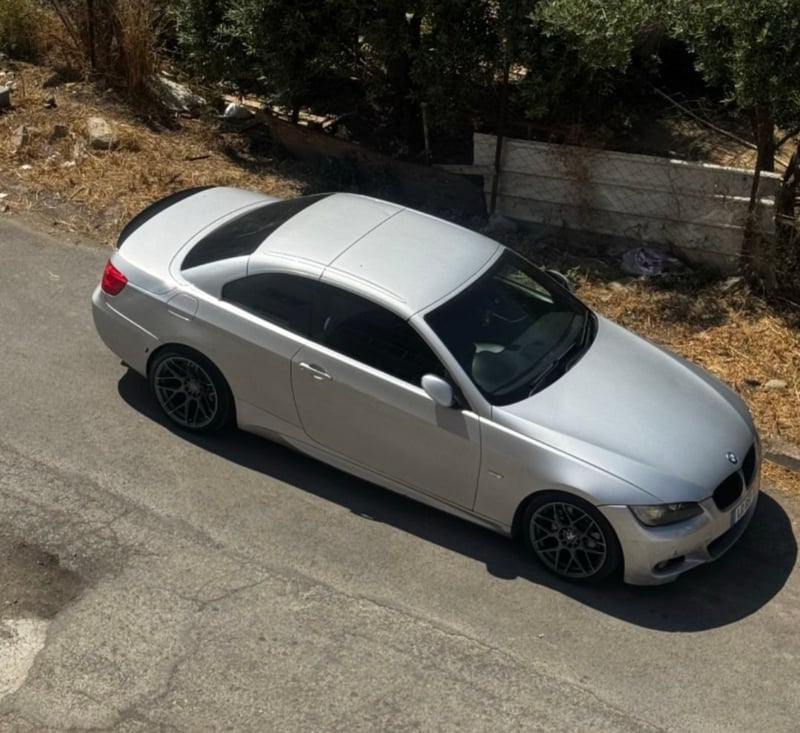 BMW 320i Cabrio — 1/5