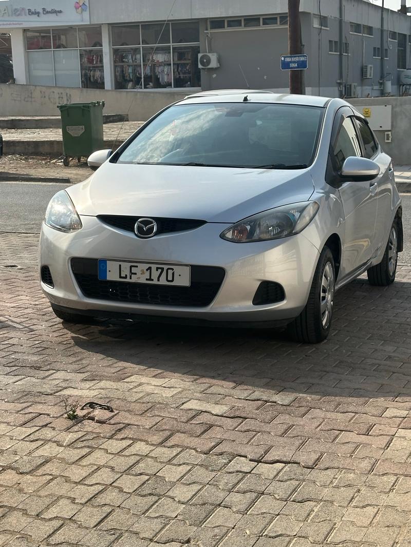 Mazda Demio — 1/6