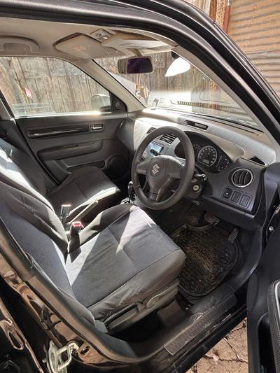 Suzuki Swift — 6
