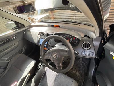 Suzuki Swift — 8