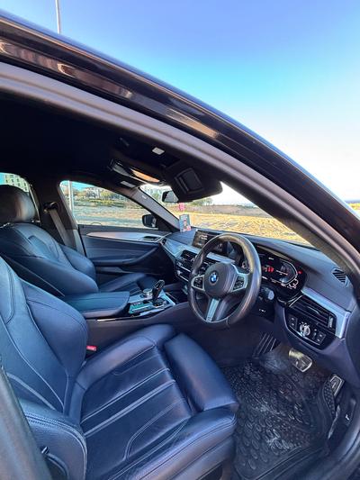 BMW 530e — 2