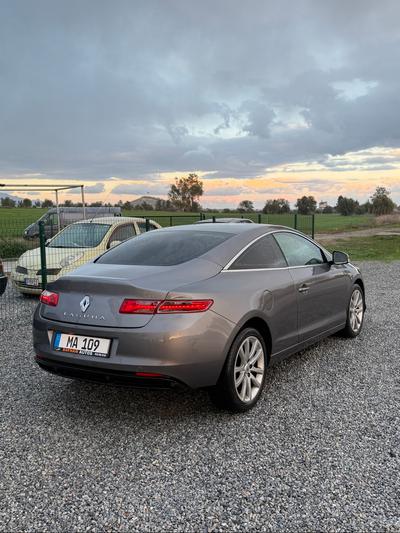 Renault Laguna — 5
