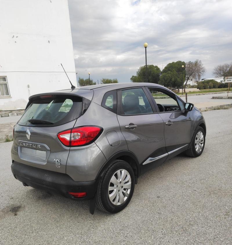Renault Captur — 1/5