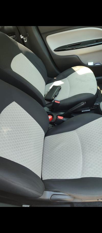 Mitsubishi Mirage — 5