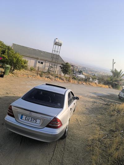 Mercedes-Benz C 200 — 7