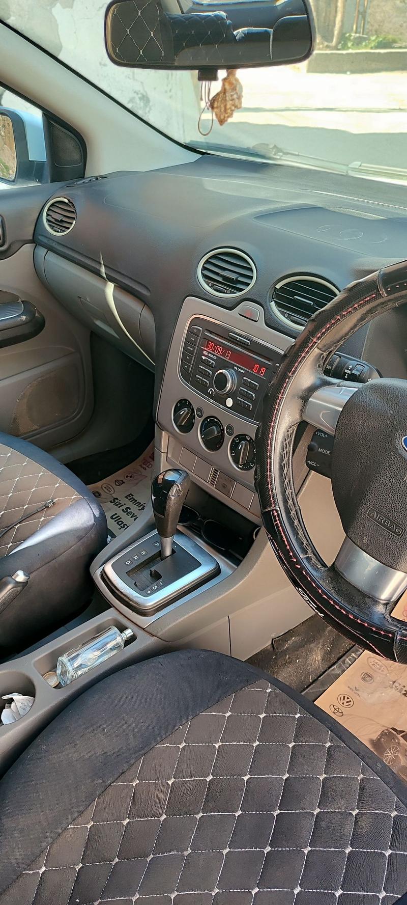 Ford Focus — 1/10