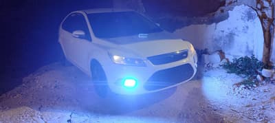Ford  Focus — 9