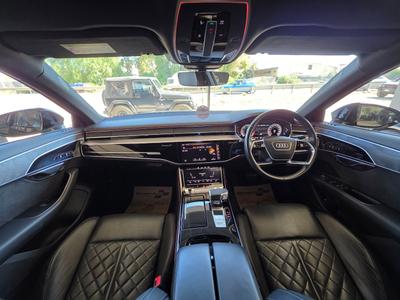 Audi A8 — 2