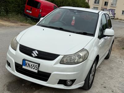 Suzuki SX4 — 3