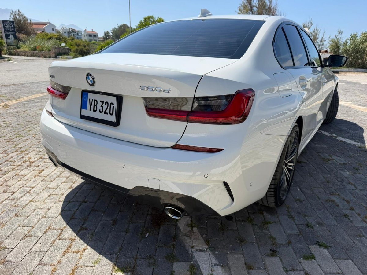 2020 BMW 320d 5