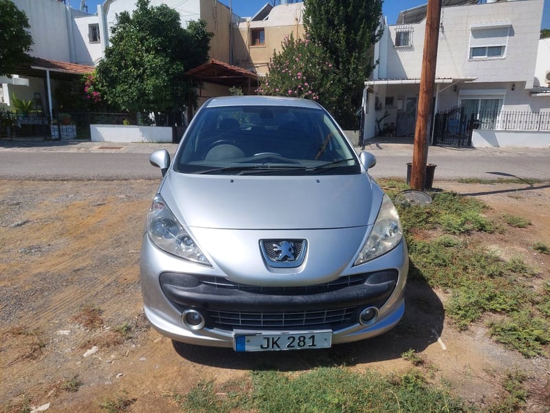 Peugeot 207