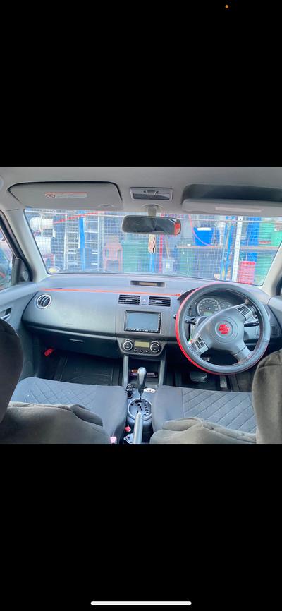 Suzuki Swift — 2