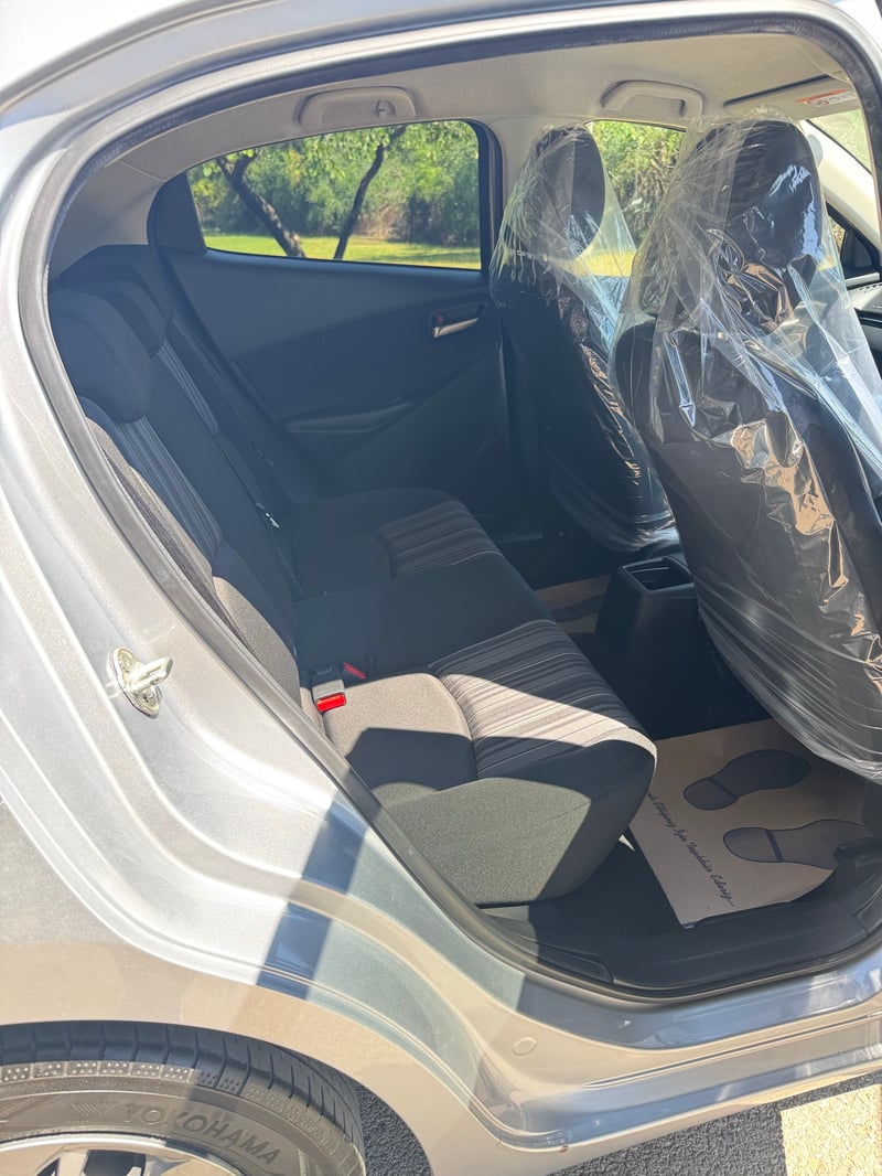 Mazda 2 — 6