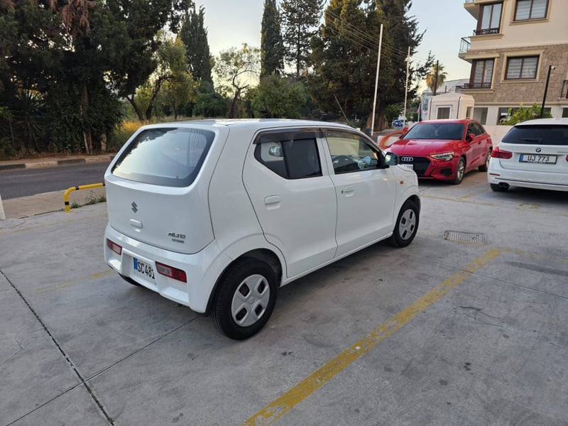 Suzuki Alto — 4