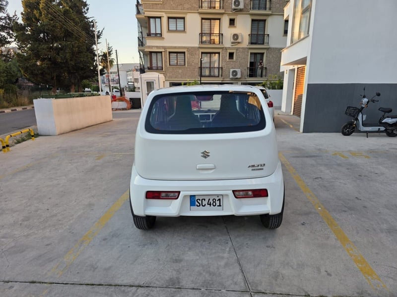 Suzuki Alto — 5