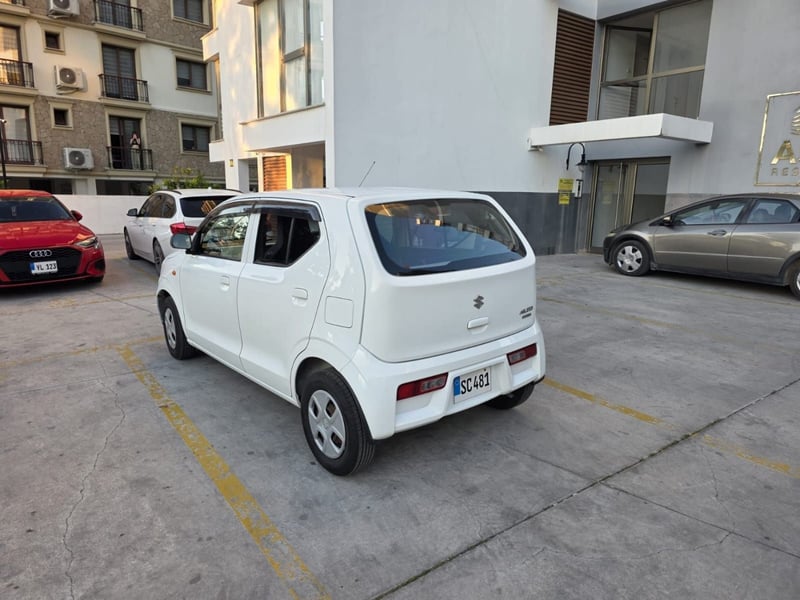 Suzuki Alto — 6