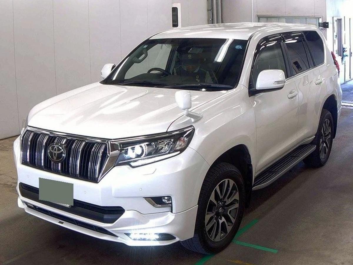 2023 Toyota Land Cruiser 3