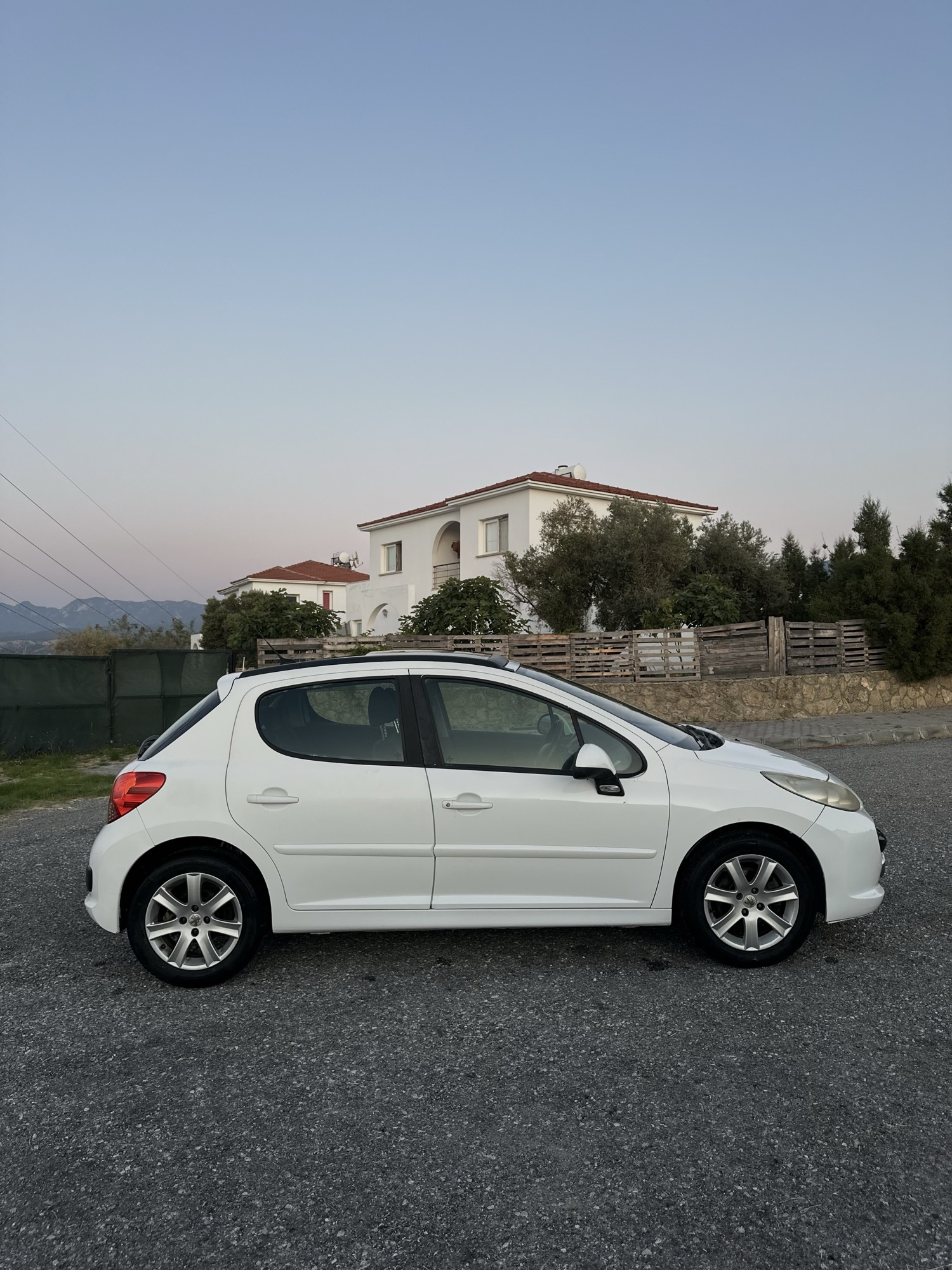 Peugeot 207 2009 Satılık İkinci El - Thumbnail 2