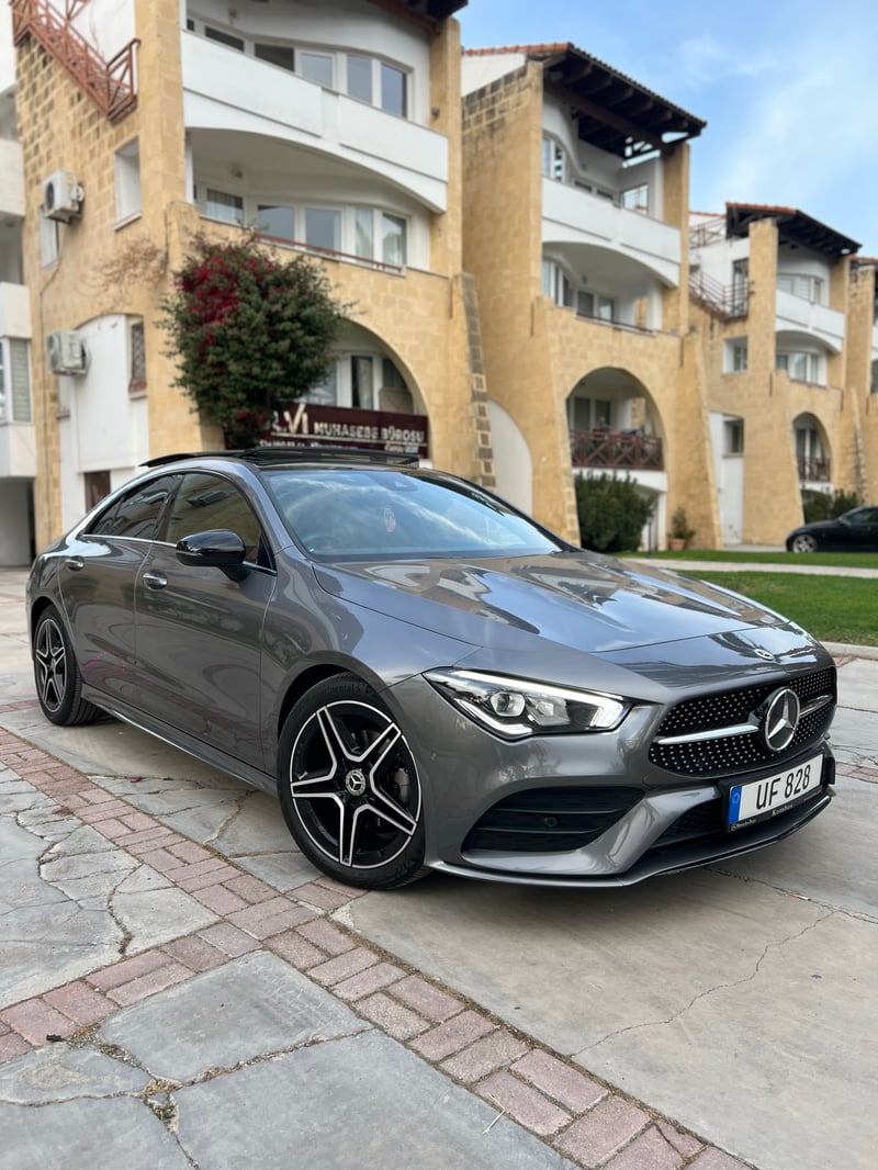 Mercedes-Benz CLA 180 — 2