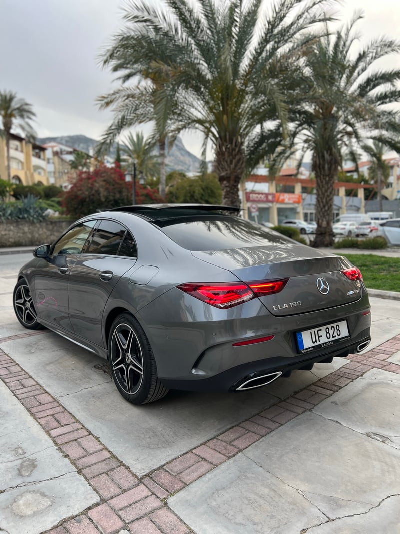 Mercedes-Benz CLA 180 — 5