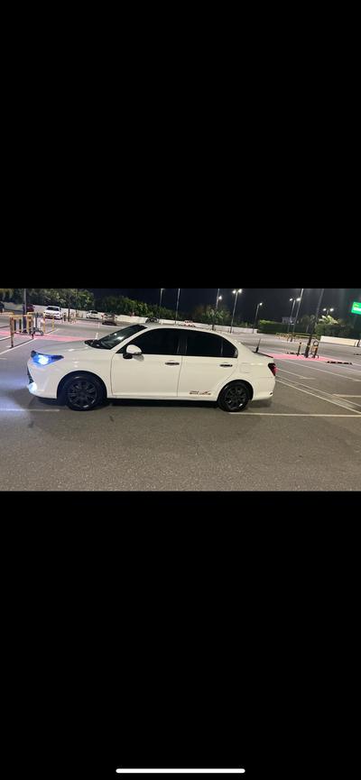Toyota Corolla Axio — 8