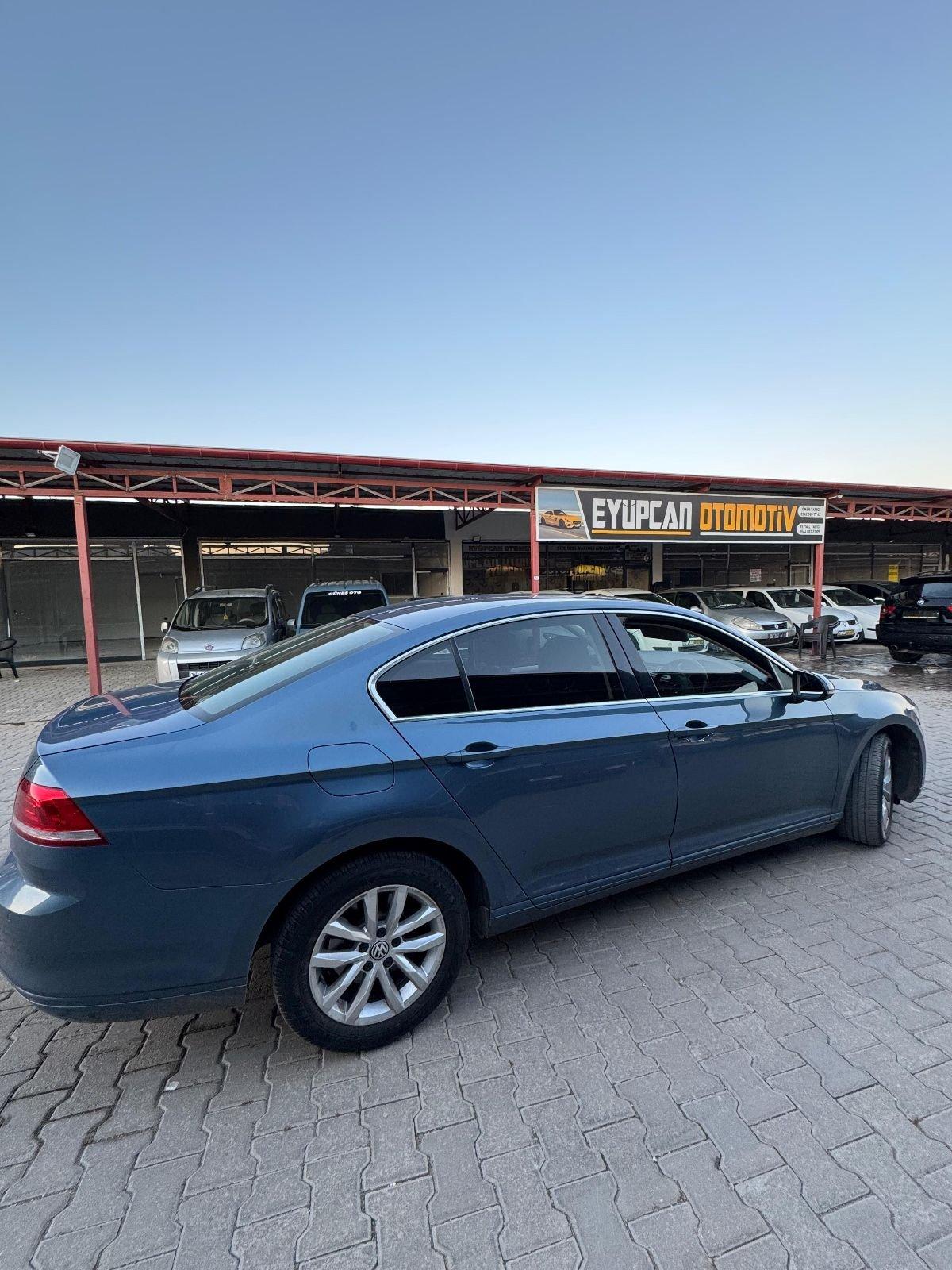 2016 Volkswagen Passat 5