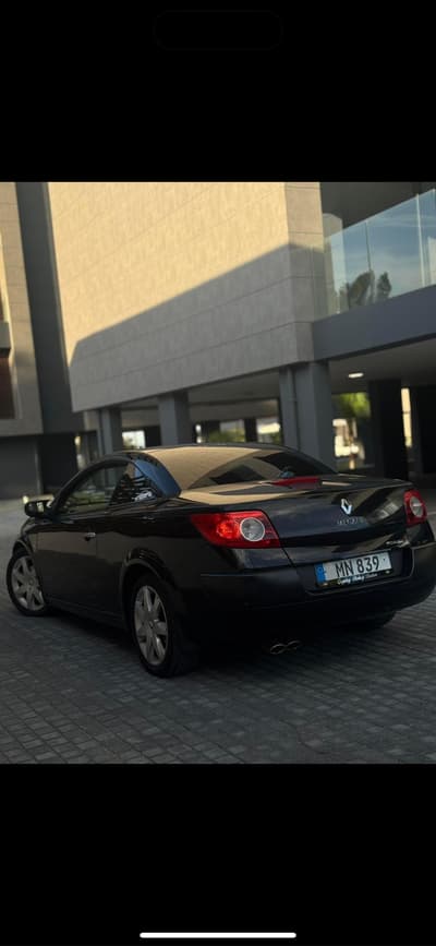Renault Megane — 3