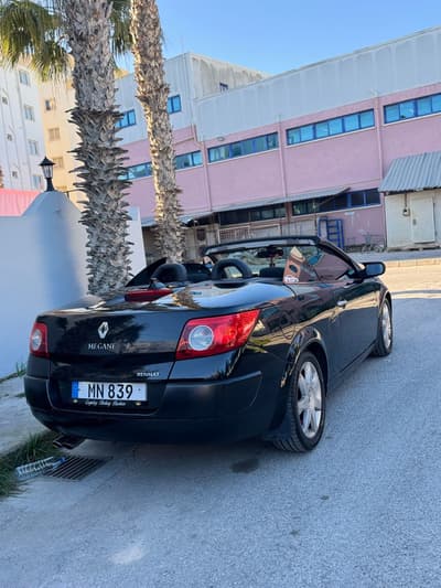 Renault Megane — 6