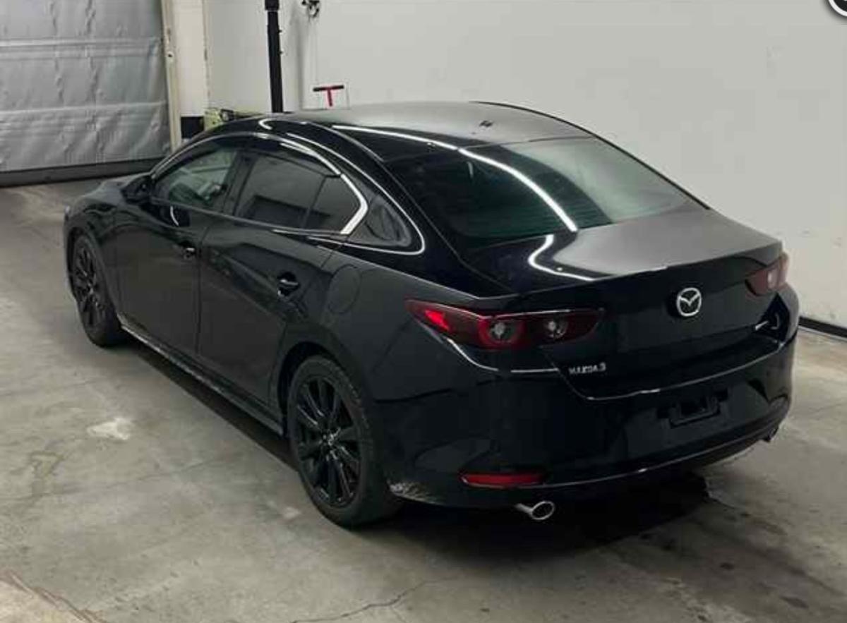 2022 Mazda 3 2