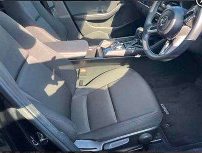 Mazda 3 — 6