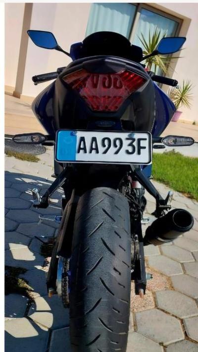 Yamaha R3 — 4