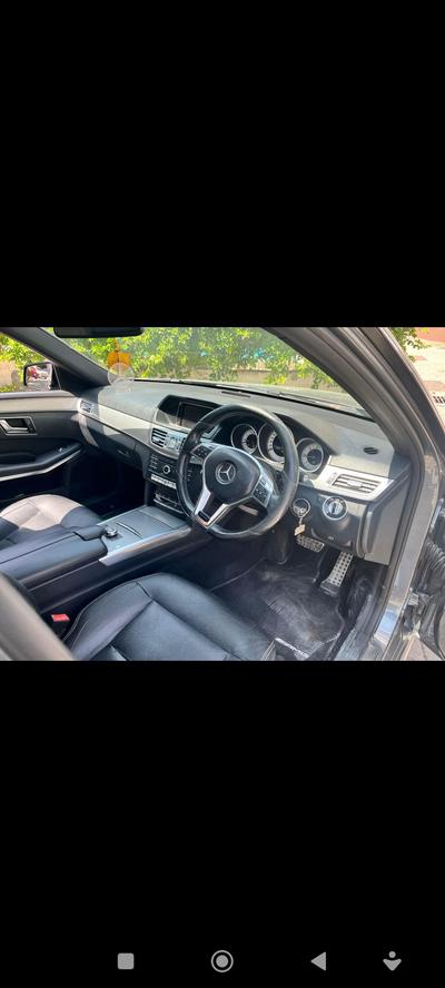 Mercedes-Benz E 220 — 9