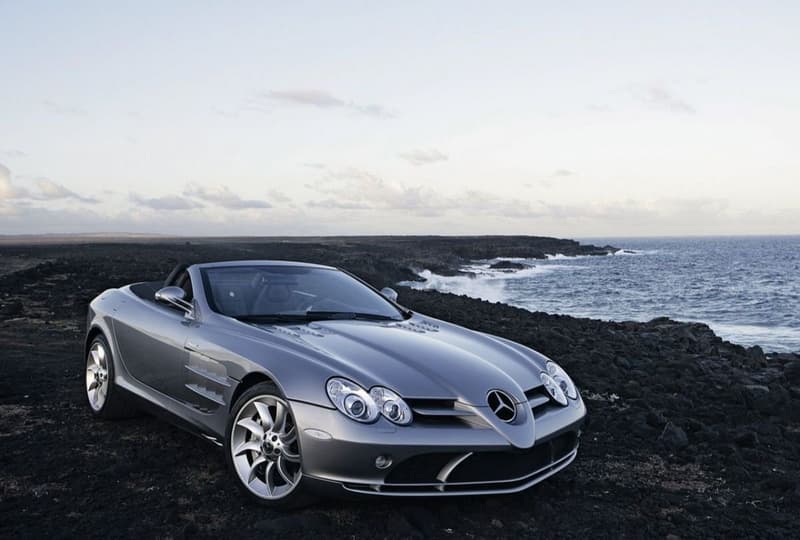 Mercedes-Benz SLR — 1/4