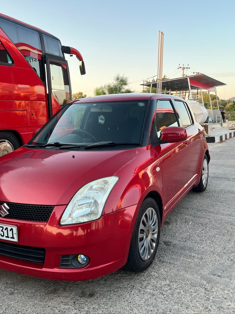 Suzuki Swift — 2