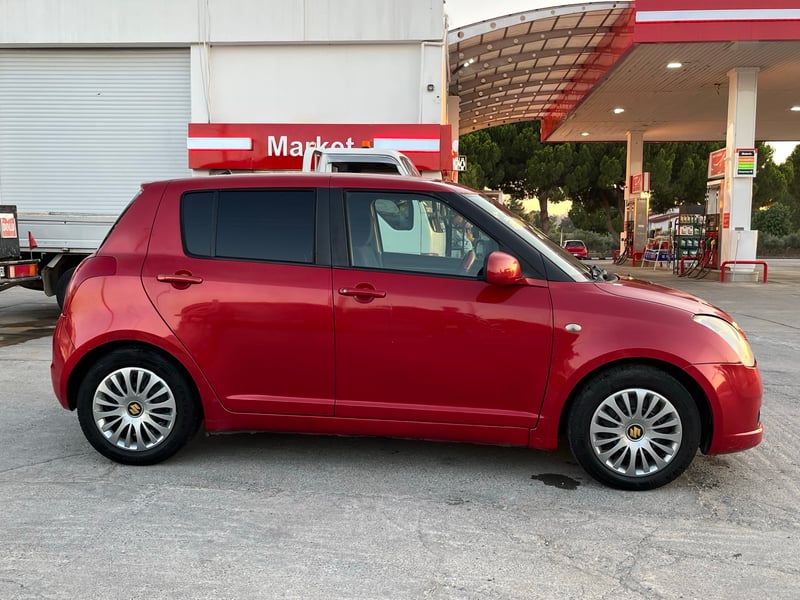 Suzuki Swift — 5
