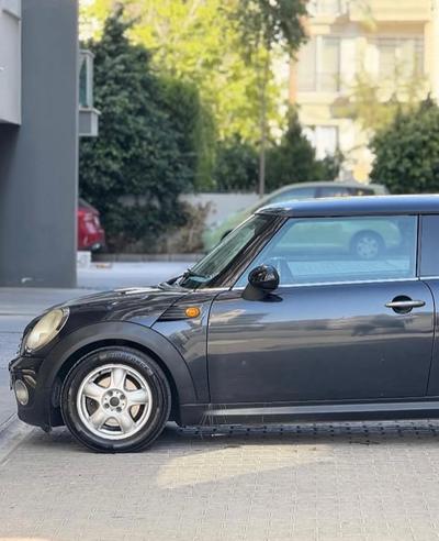 Mini Cooper — 4
