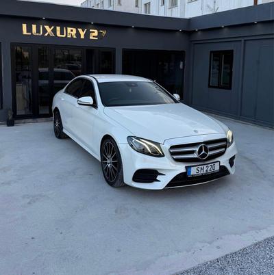 Mercedes-Benz E 220 — 1