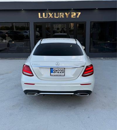 Mercedes-Benz E 220 — 7