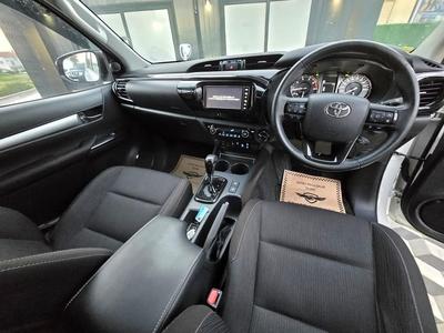 Toyota Hilux — 3