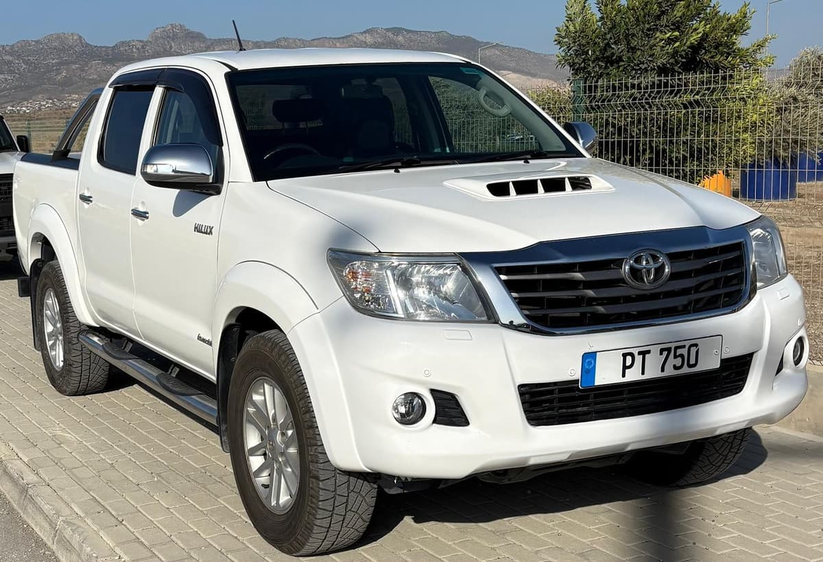 2015 Toyota Hilux
