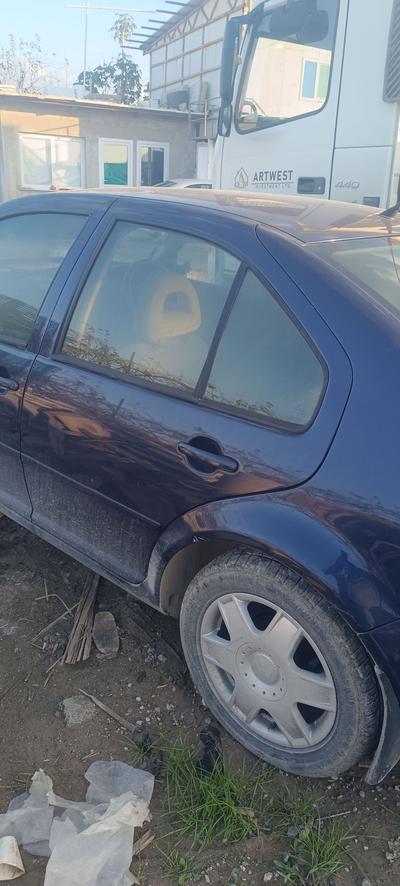 Volkswagen Bora — 9